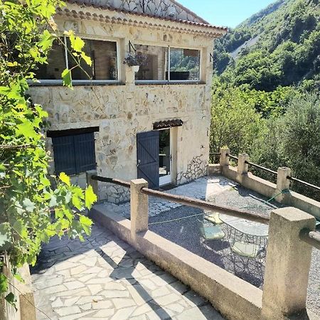 Appartement 3 Pieces Dans Maison Individuelle Entre Mer Et Montagnes Bouyon Exterior photo